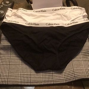 2 Calvin Klein Underwear’s